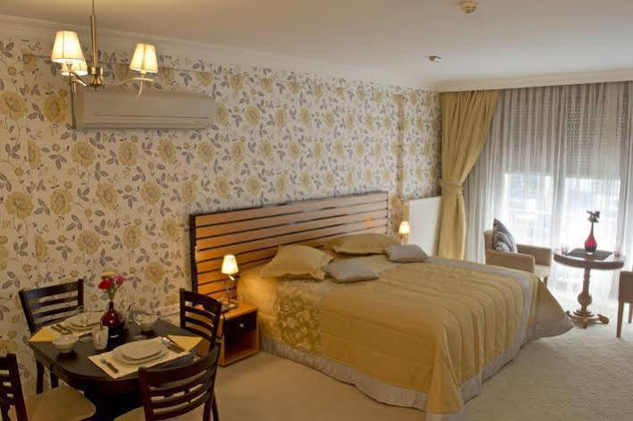 The Bosphorus House Lejlighedshotel Istanbul Eksteriør billede